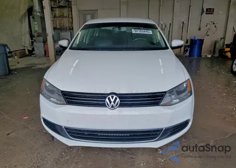 2014 Volkswagen Jetta Se z USA, uszkodzony, nr VIN 3VWB17AJ3EM325815